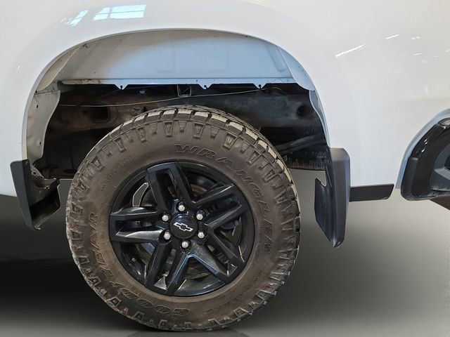 Used 2020 Chevrolet Silverado 1500 Custom Trail Boss w/ Custom Convenience Package AWD/4WD image 23