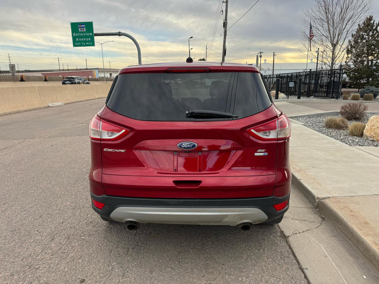 Used 2016 Ford Escape SE image 4