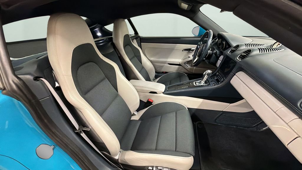 Used 2017 Porsche 718 Cayman S w/ Sport Chrono Package RWD image 9