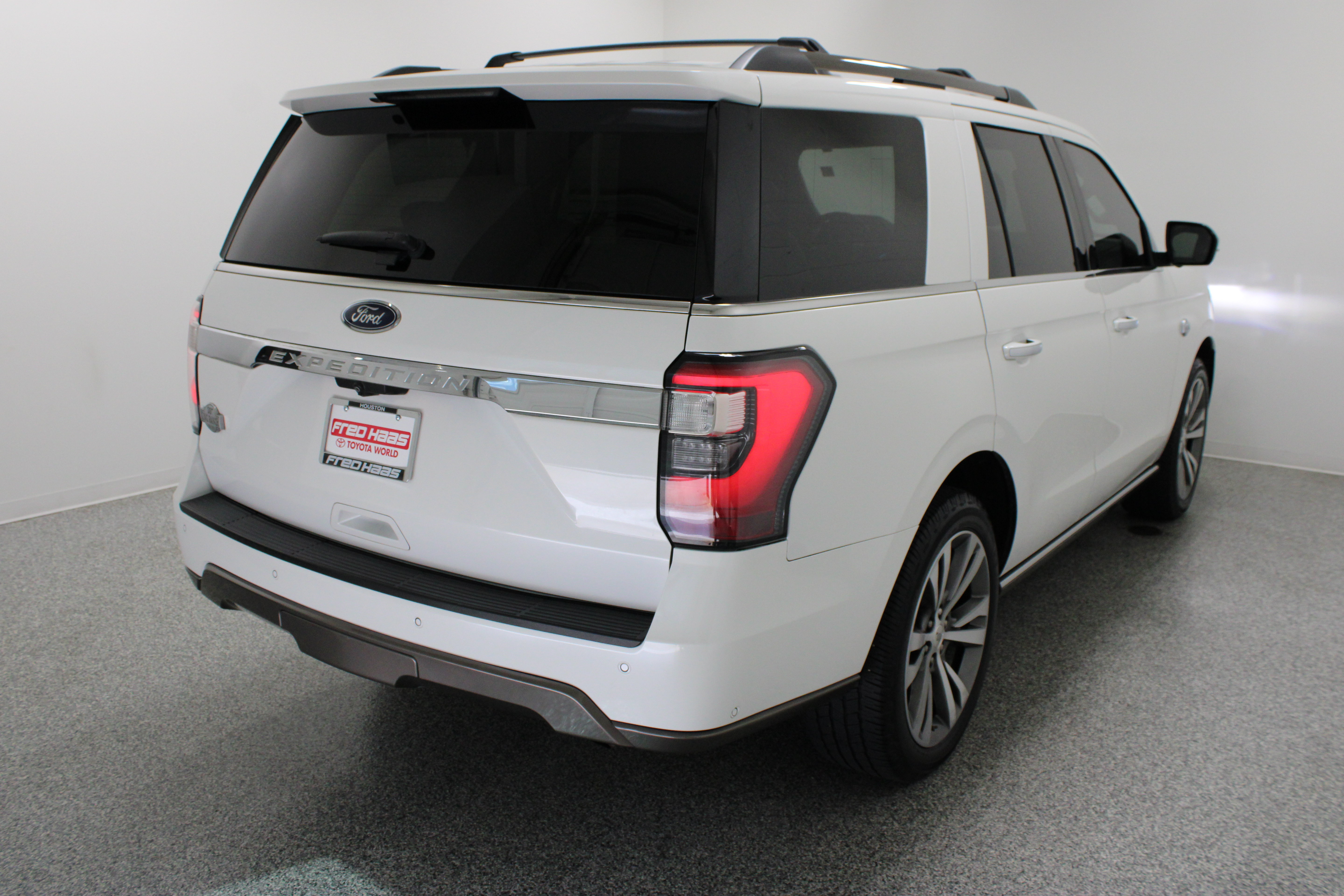 Used 2020 Ford Expedition King Ranch w/ Cargo Package RWD image 7