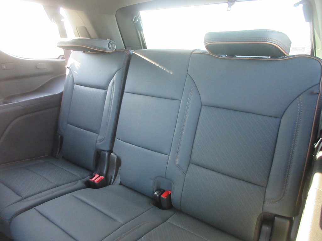 New 2026 GMC Yukon AT4 w/ AT4 Premium Package image 14