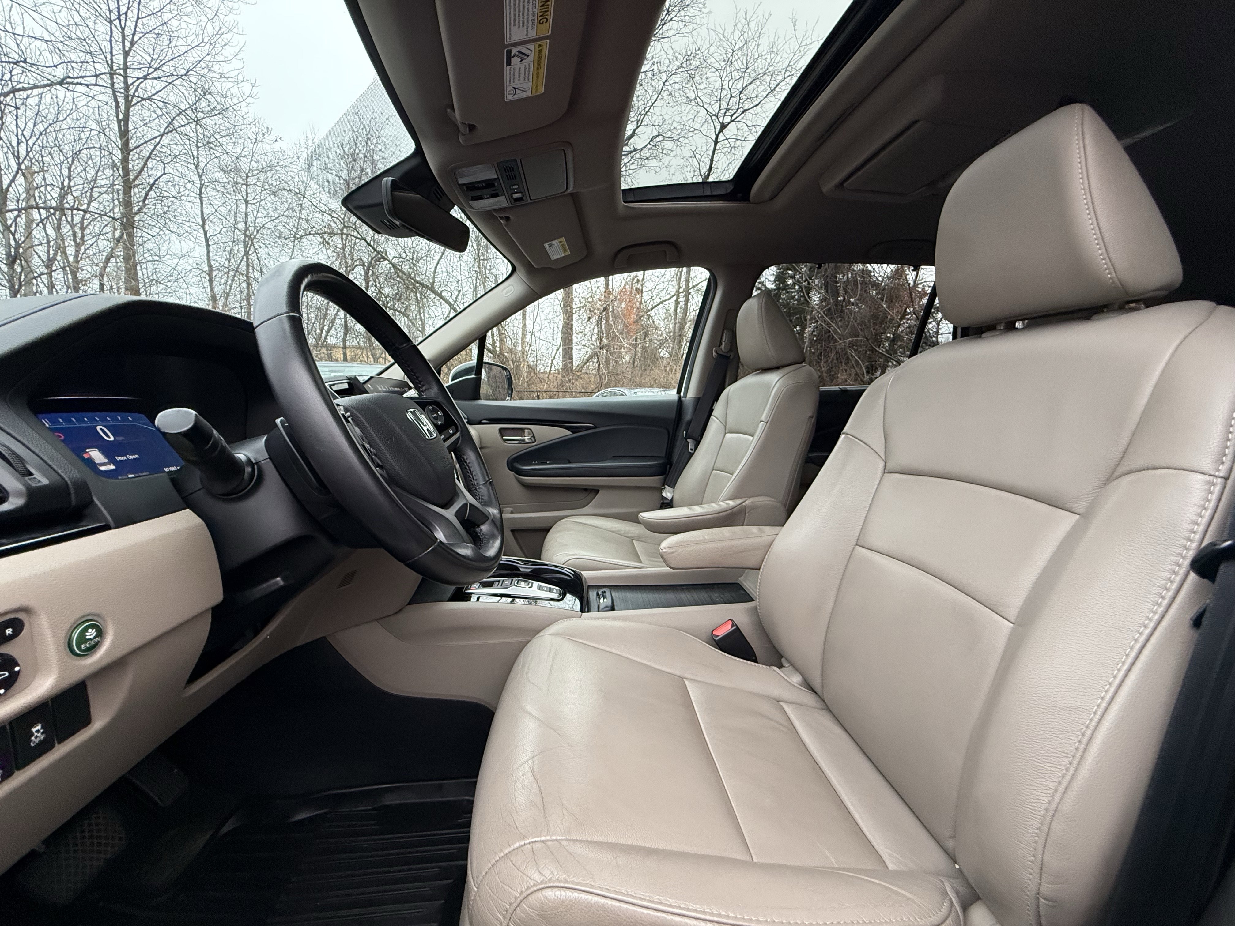 Used 2020 Honda Pilot Touring image 27