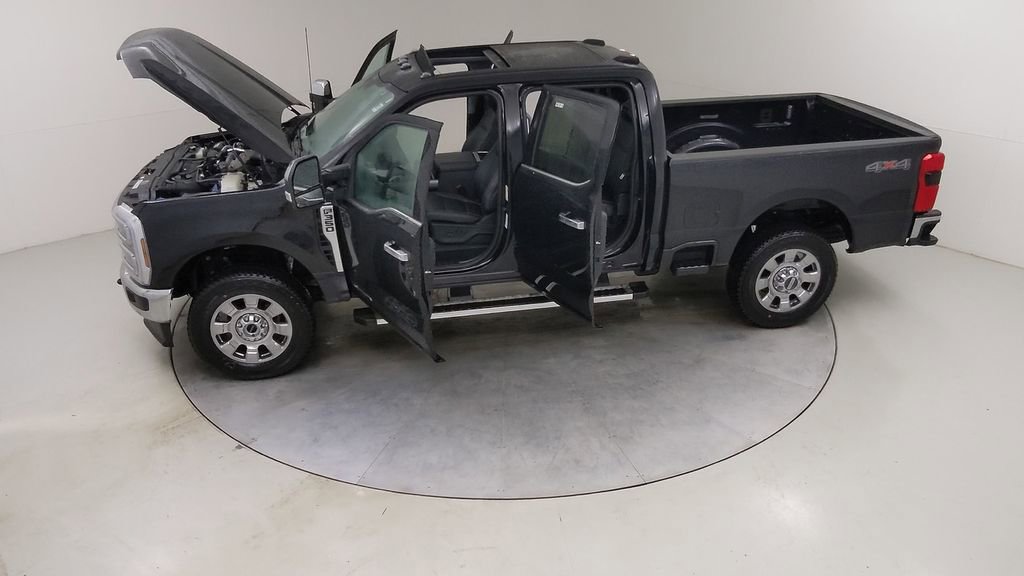 New 2026 Ford F350 Lariat w/ Lariat Premium Package image 58