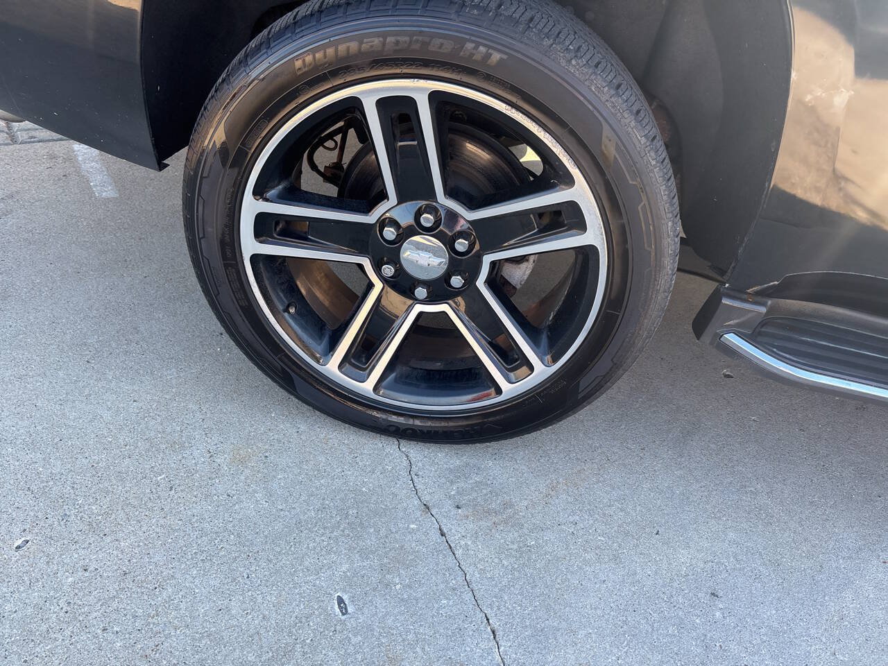 Used 2015 Chevrolet Tahoe LTZ AWD/4WD image 38