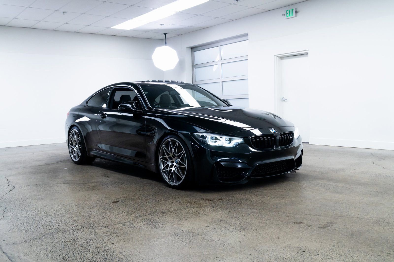 Used 2020 BMW M4 Coupe w/ Competition Package image 26