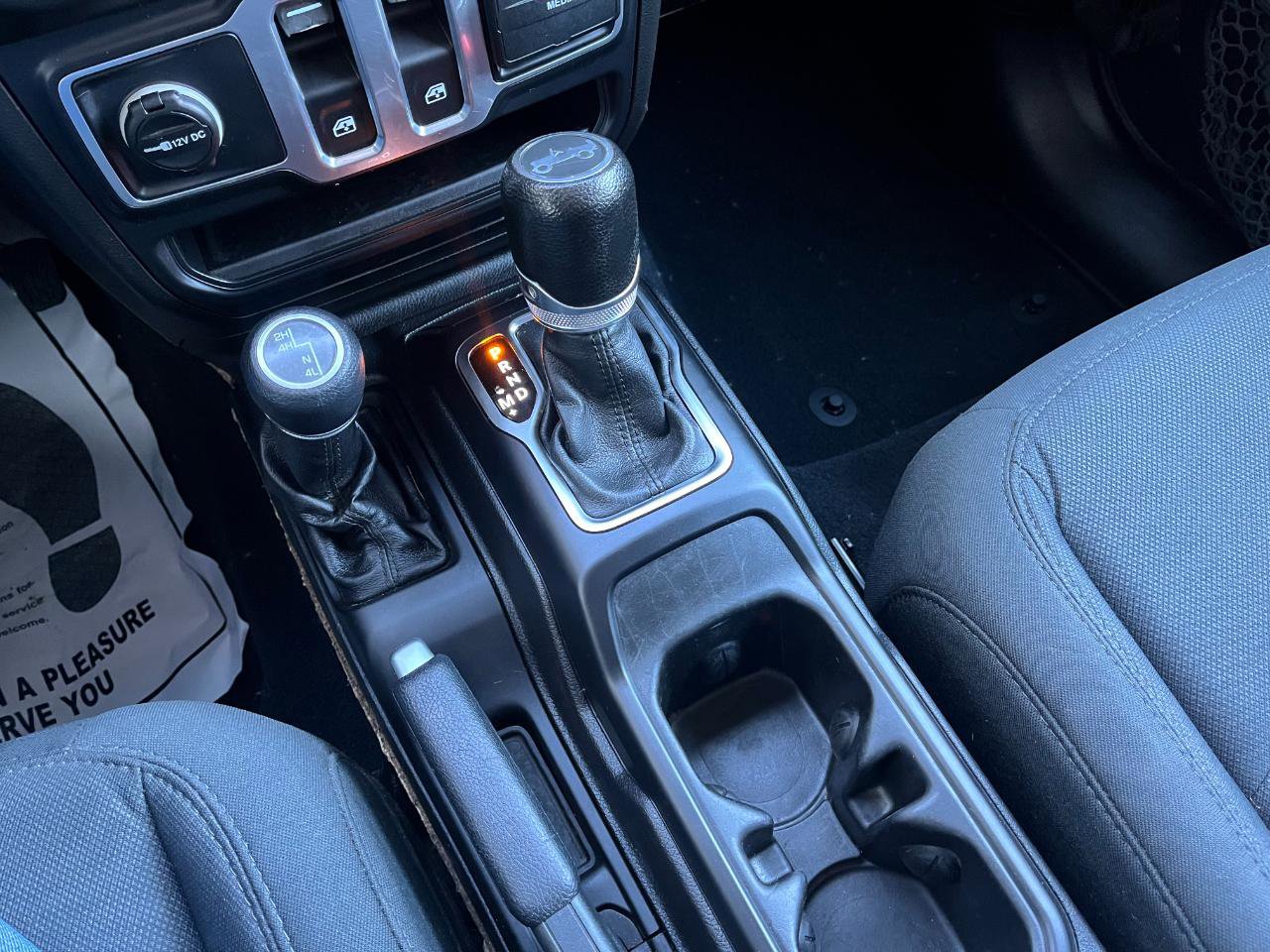 Used 2018 Jeep Wrangler Sport AWD/4WD image 24