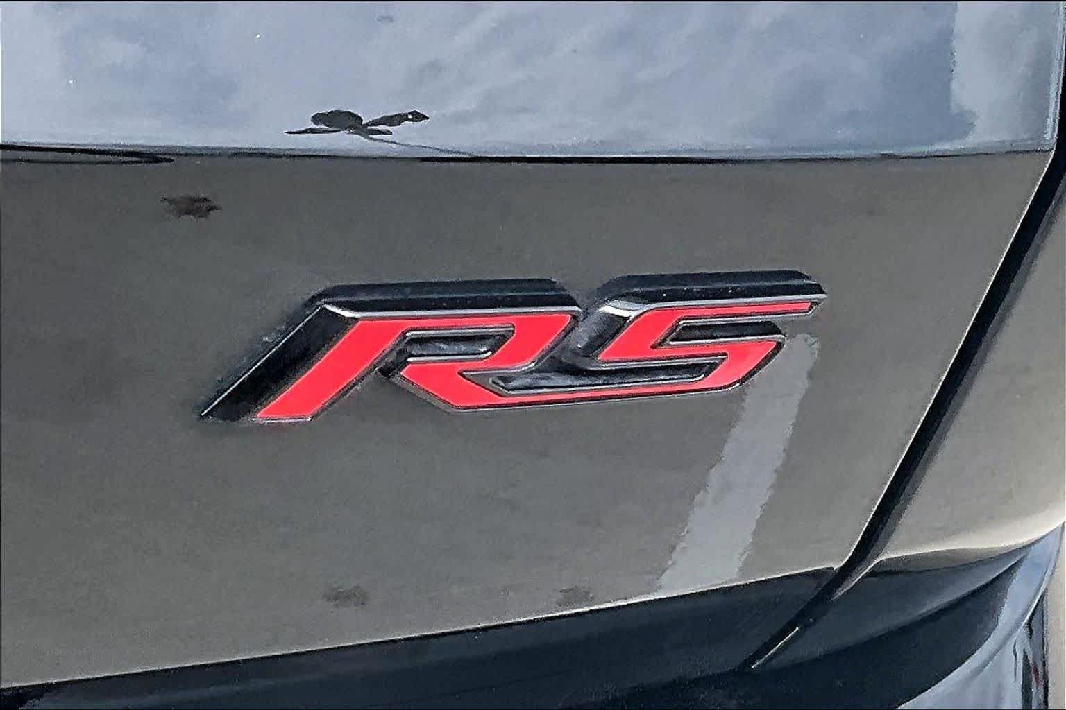 Used 2025 Chevrolet Traverse RS w/ LPO, Floor Liner Package FWD image 9