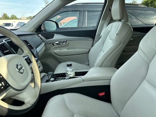 Used 2023 Volvo XC90 B5 Core w/ Climate Package AWD/4WD image 7