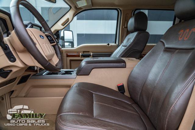 Used 2015 Ford F250 King Ranch w/ FX4 Off-Road Package AWD/4WD image 23