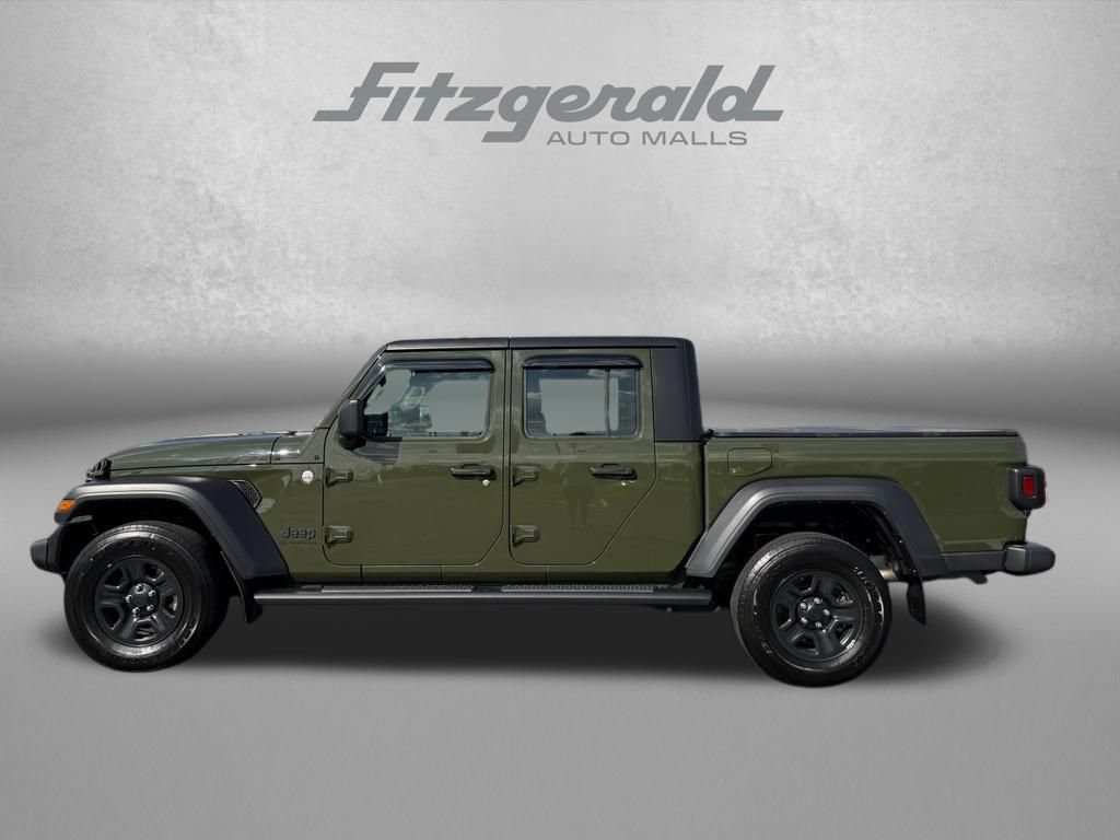 Used 2021 Jeep Gladiator Sport w/ Trailer Tow Package AWD/4WD image 5