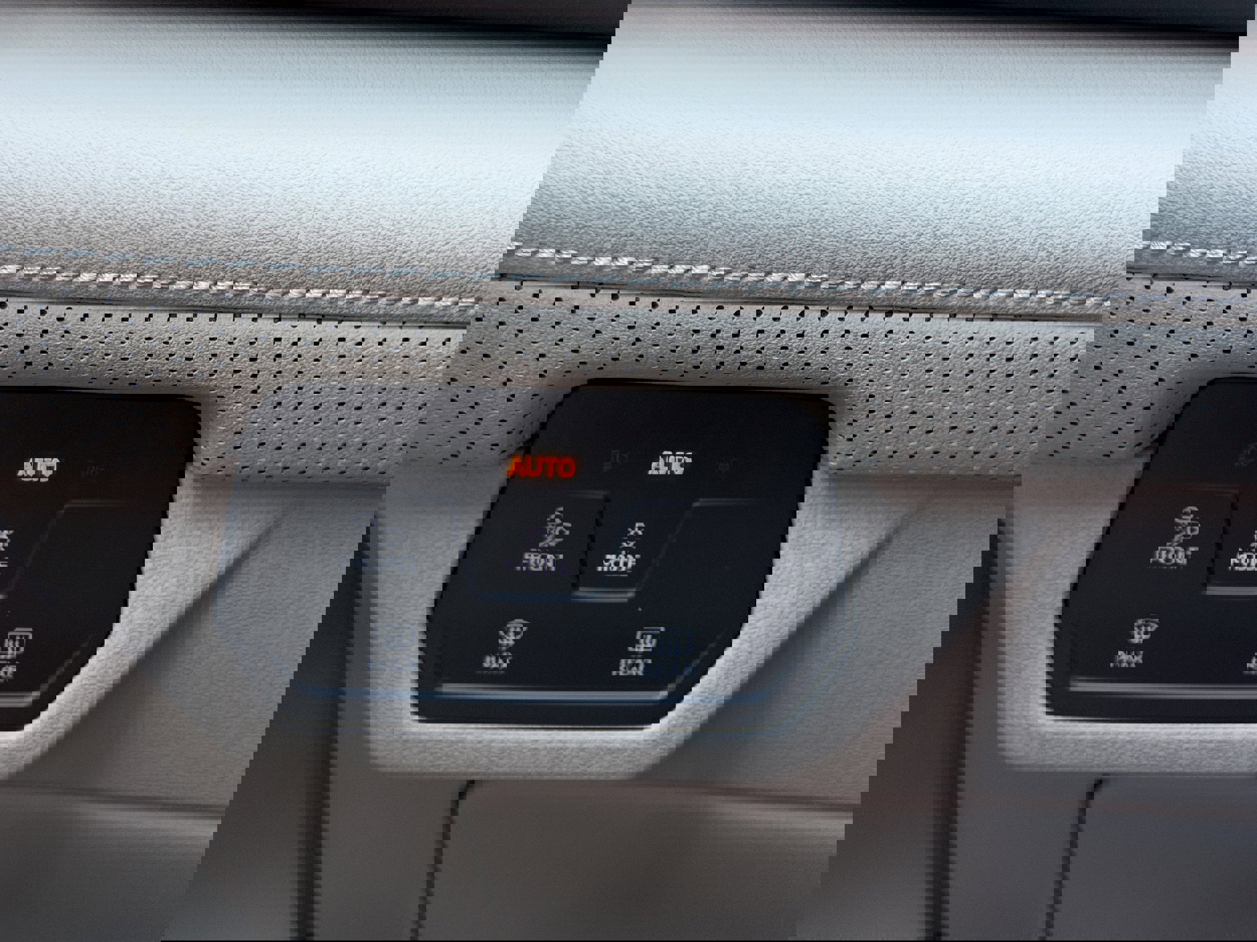 New 2026 Volkswagen Atlas SE image 26