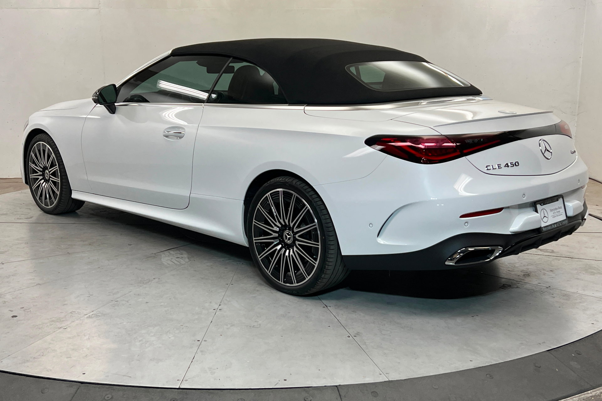 New 2026 Mercedes-Benz CLE 450 4MATIC Cabriolet image 3