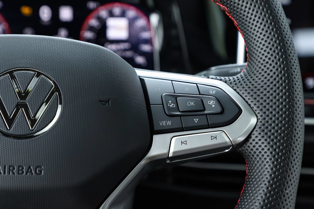 New 2026 Volkswagen GTI SE FWD image 22