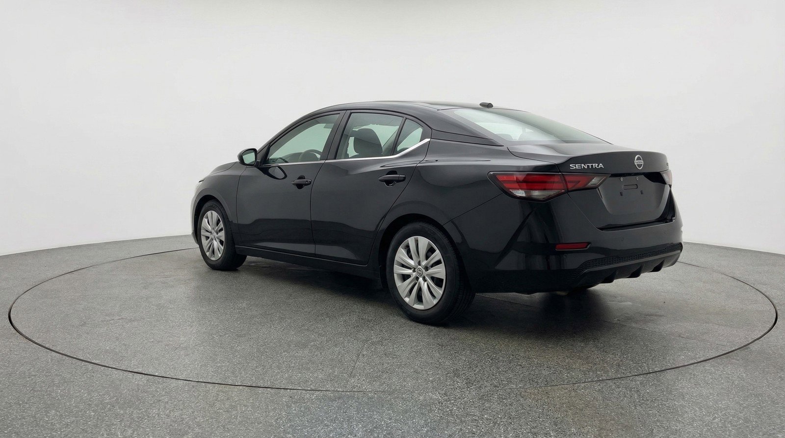 Used 2025 Nissan Sentra S image 6