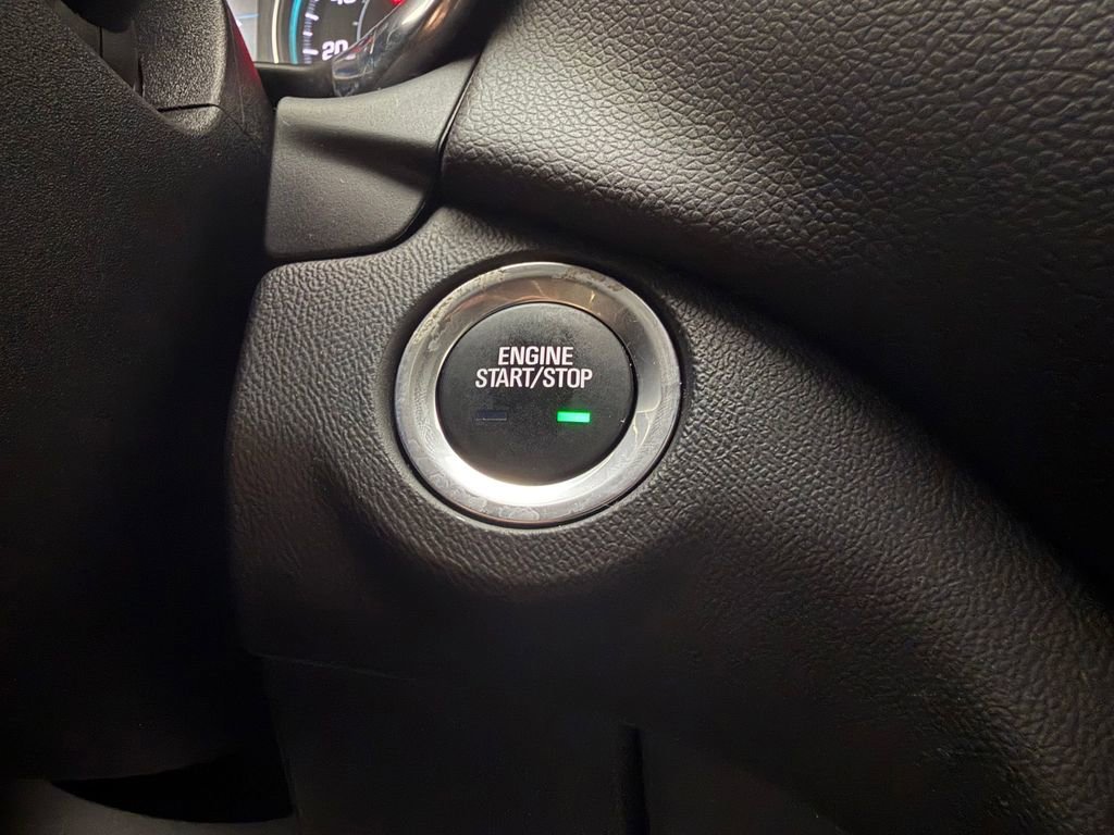 Used 2021 Chevrolet Equinox LT AWD/4WD image 29