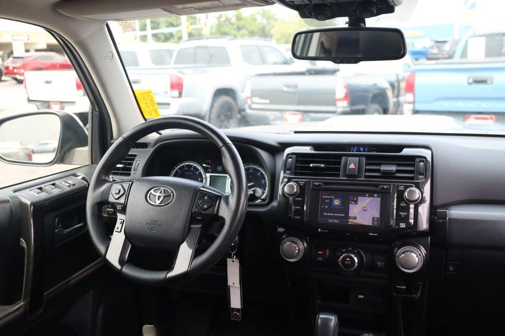 Used 2015 Toyota 4Runner Trail Premium AWD/4WD image 23