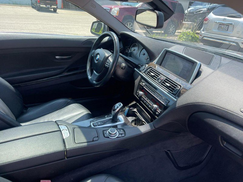 Used 2013 BMW 640i Coupe image 2