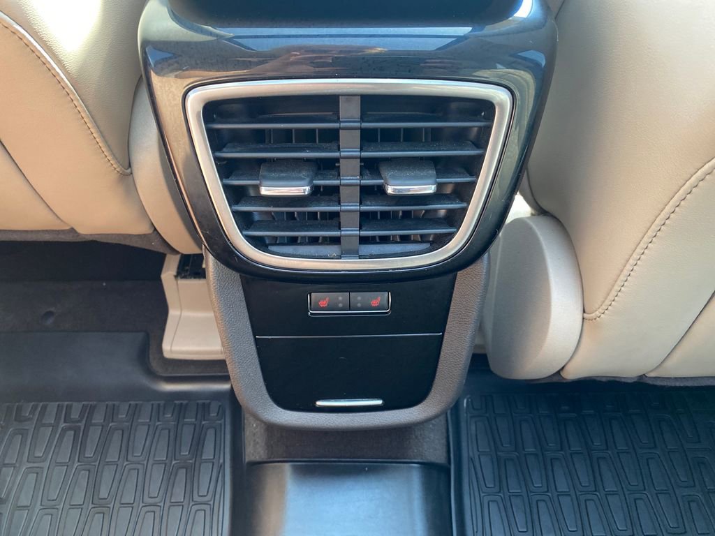 Used 2022 Lincoln Nautilus Reserve AWD/4WD image 32