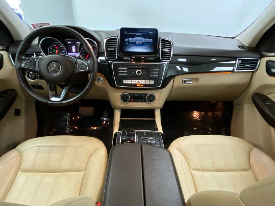 Used 2017 Mercedes-Benz GLE 350 4MATIC w/ Premium 2 Package image 27