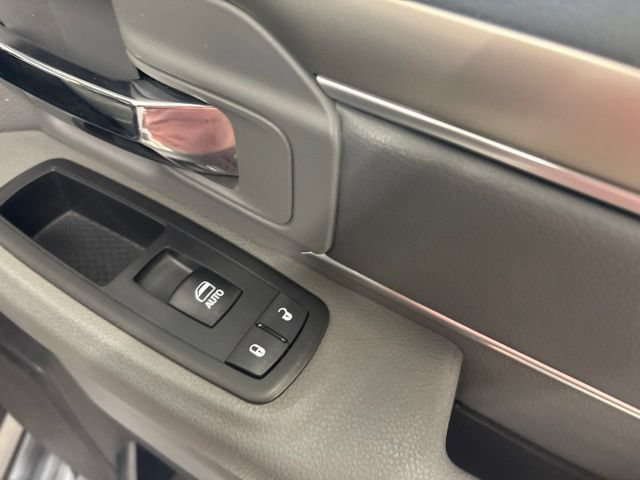 Used 2016 RAM 1500 Big Horn AWD/4WD image 23