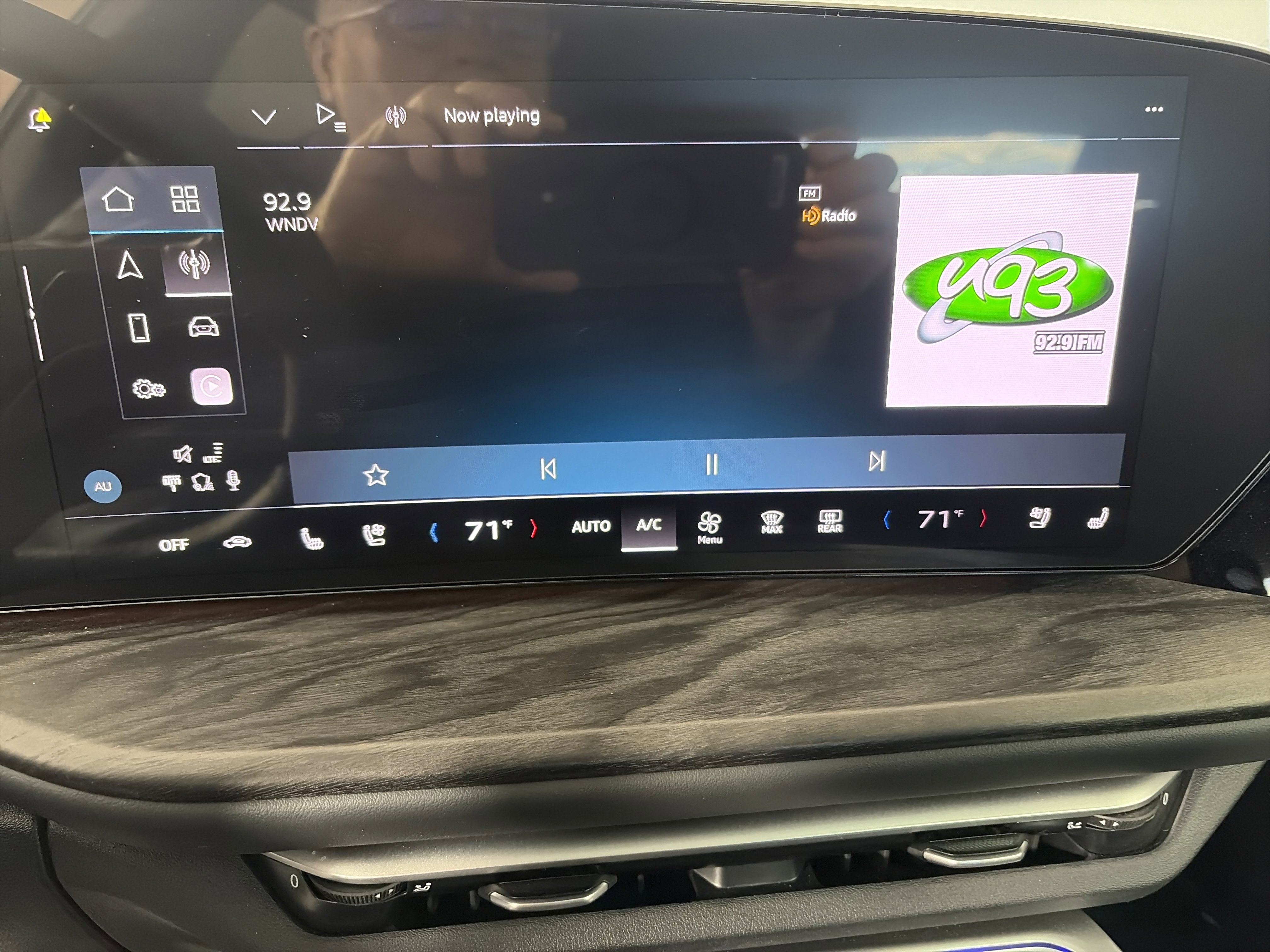 Used 2025 Audi Q5 Premium Plus w/ Premium Plus AWD/4WD image 23