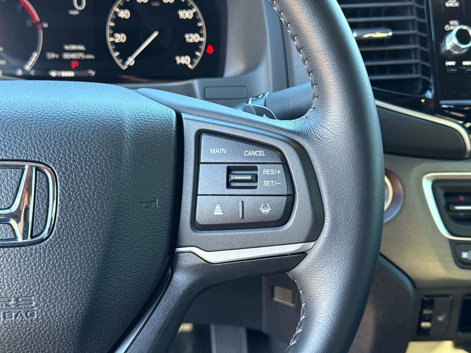 Certified 2025 Honda Ridgeline RTL image 30