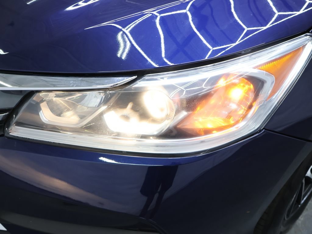 Used 2016 Honda Accord LX image 26
