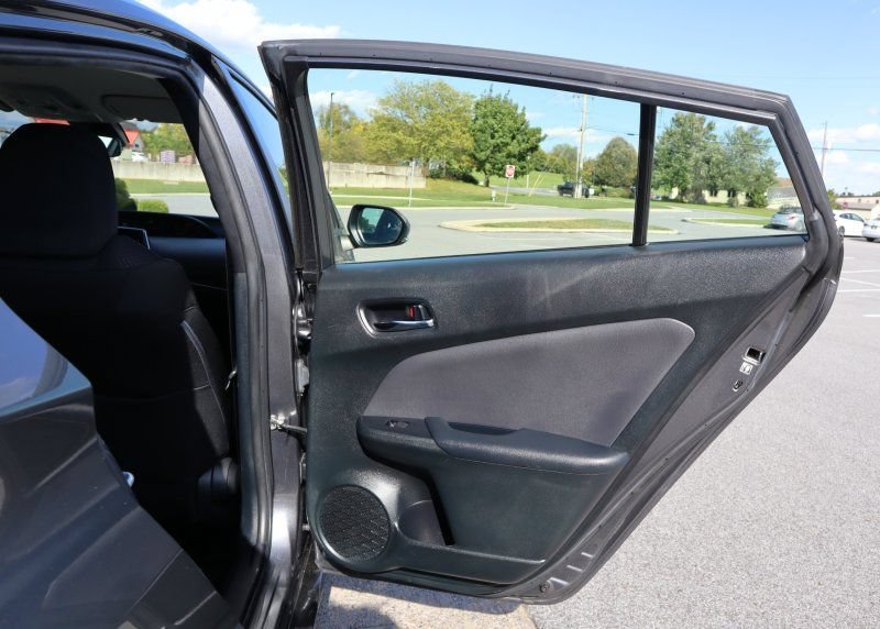 Used 2021 Toyota Prius LE FWD image 18
