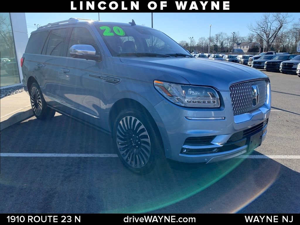 Used 2020 Lincoln Navigator Black Label w/ Cargo Convenience Package image 9