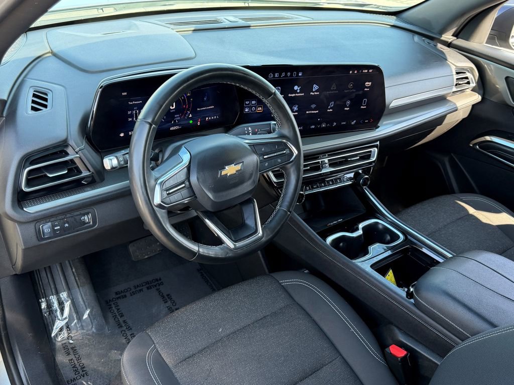 Used 2024 Chevrolet Traverse LT image 20