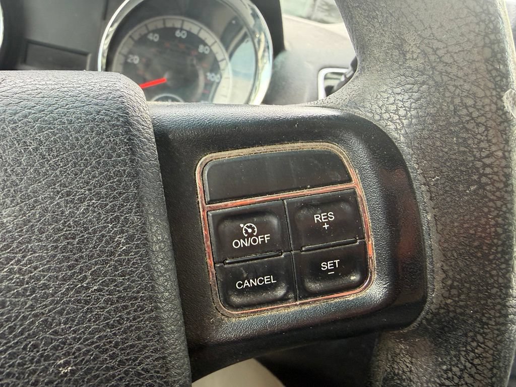 Used 2013 RAM C/V Tradesman FWD image 19