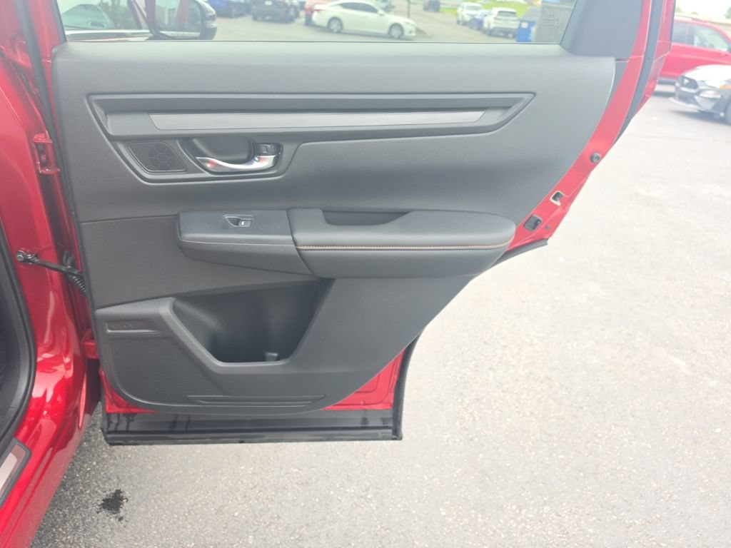 Used 2025 Honda CR-V Sport-L image 31