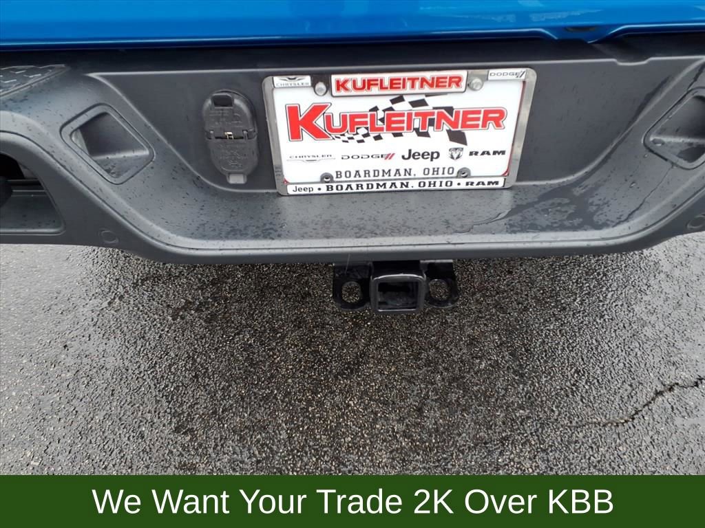 Used 2024 Jeep Gladiator Sport image 25