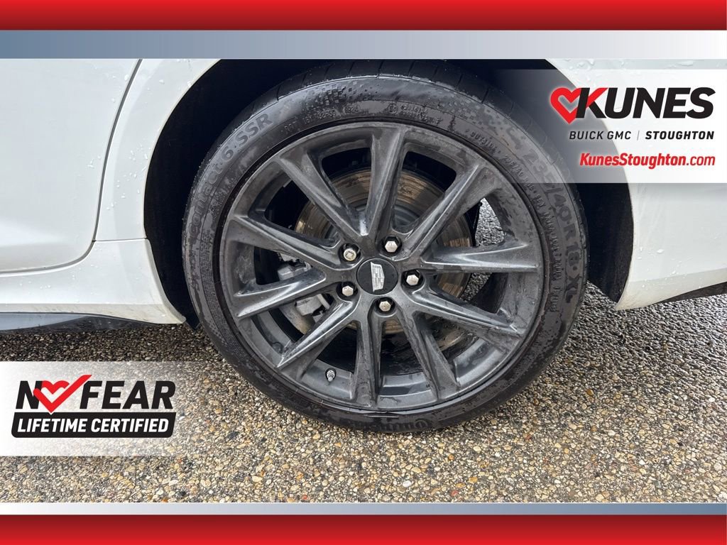 Used 2025 Cadillac CT4 V image 18