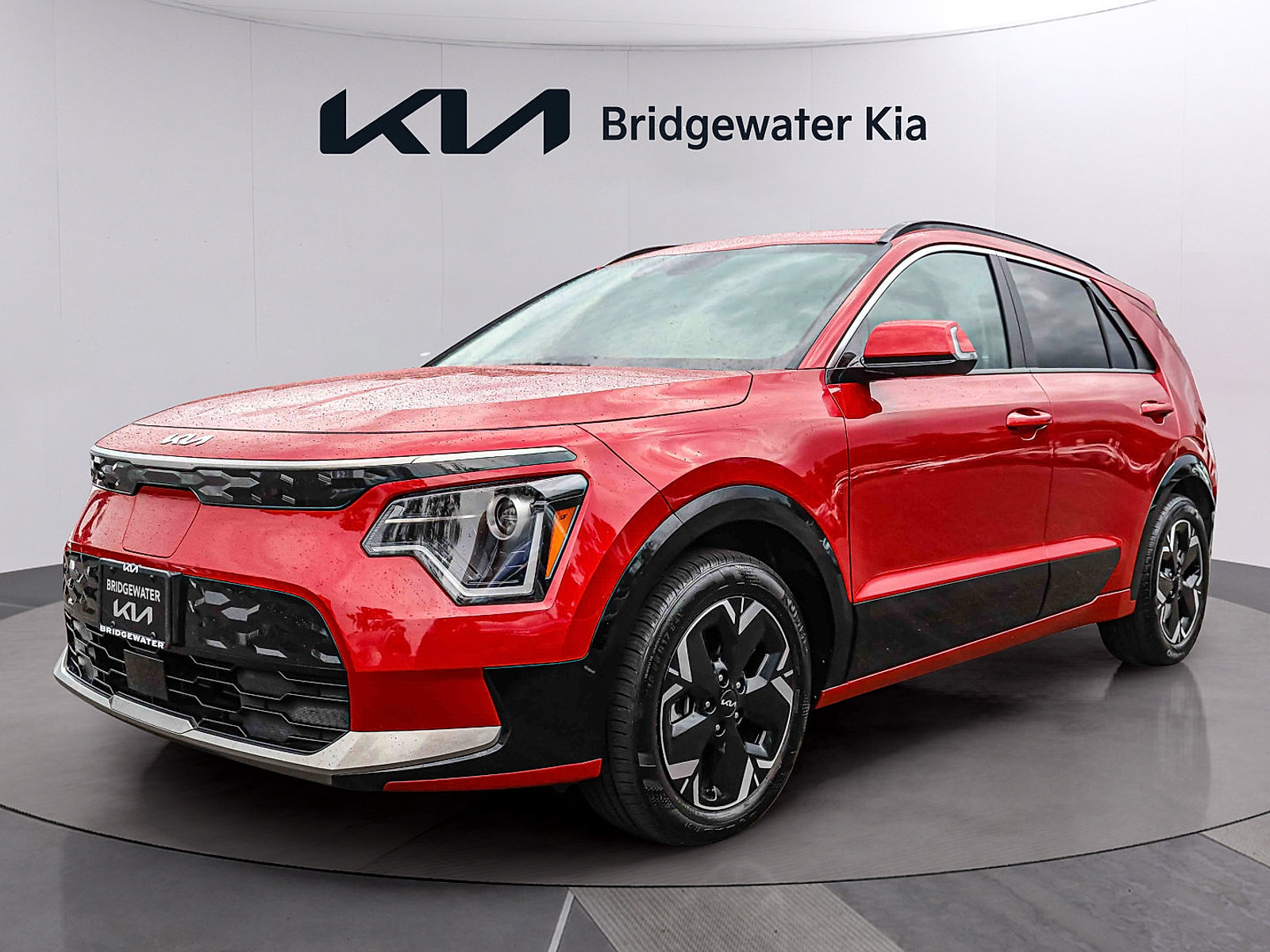 Certified 2024 Kia Niro Wind w/ Wind Preserve Package FWD image 3