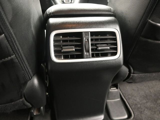 Used 2016 Honda CR-V Touring image 14