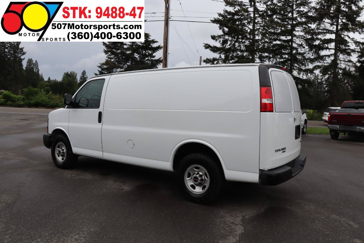 Used 2016 GMC Savana 3500 RWD image 5