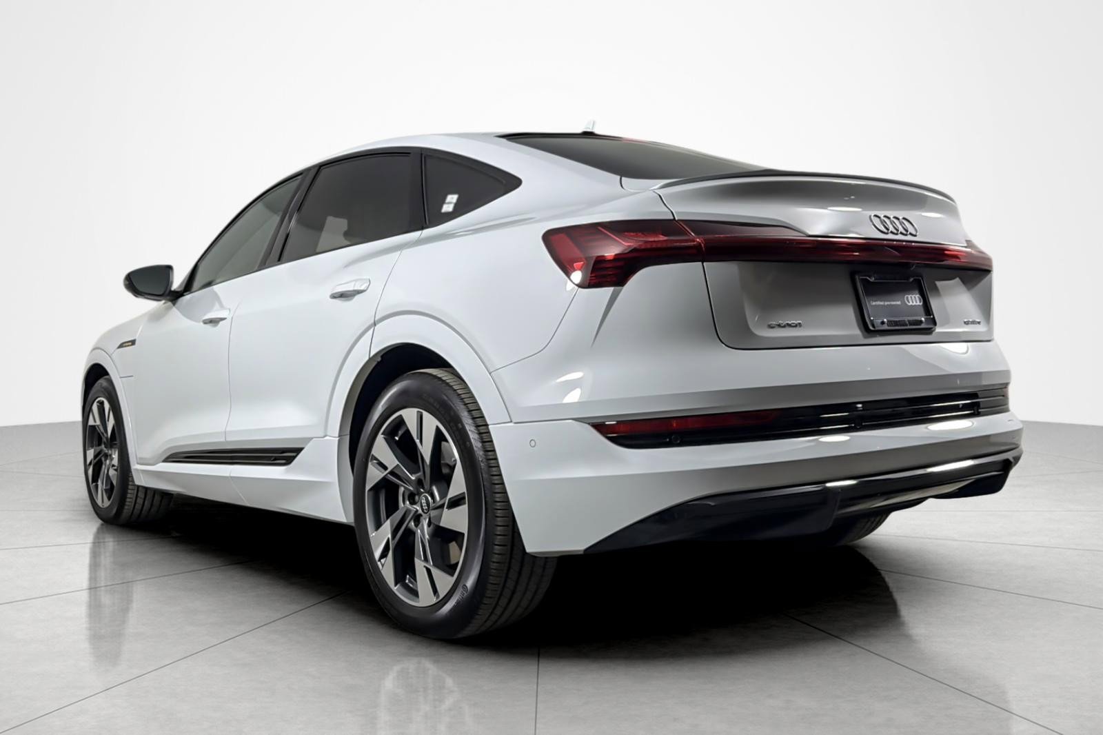 Certified 2023 Audi e-tron Premium w/ Convenience Plus Package AWD/4WD image 3