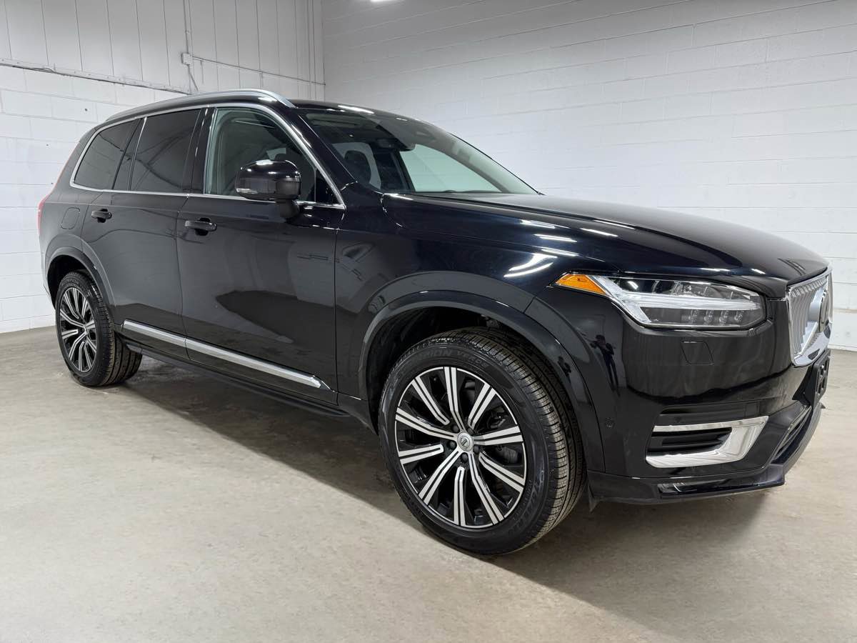 Used 2024 Volvo XC90 B5 Plus image 3