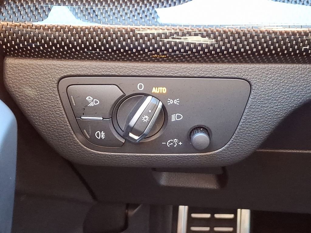 Certified 2023 Audi SQ5 Premium Plus w/ Premium Plus Package image 24