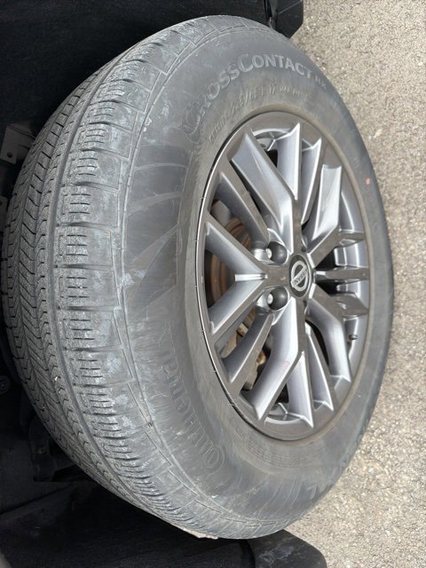 Used 2021 Nissan Rogue S image 10