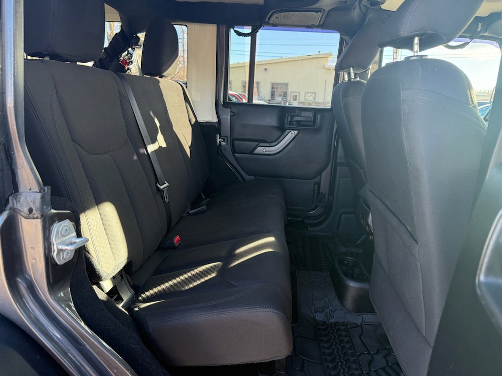 Used 2016 Jeep Wrangler Unlimited Sport AWD/4WD image 17