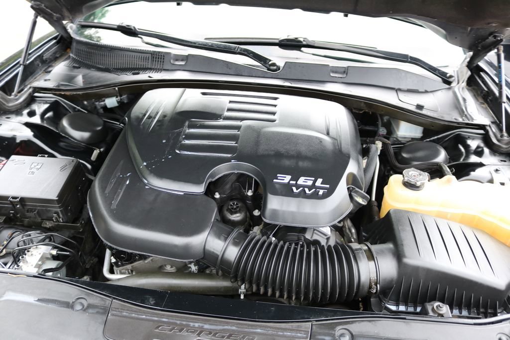 Used 2021 Dodge Charger GT w/ Performance Handling Group image 10