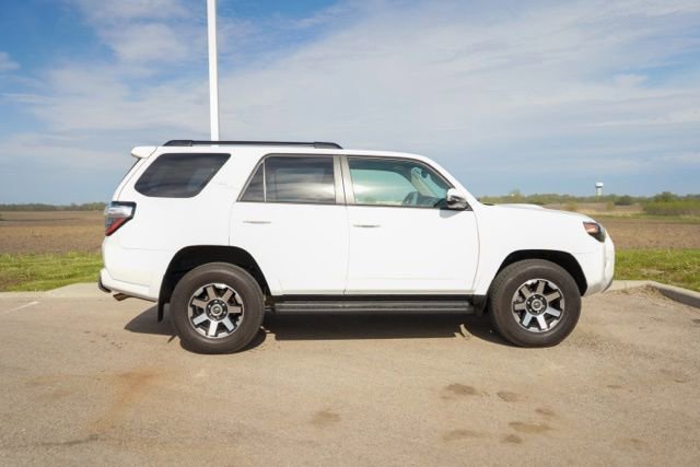 Used 2023 Toyota 4Runner TRD Off-Road Premium AWD/4WD image 7