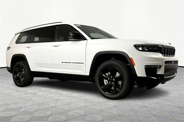 New 2025 Jeep Grand Cherokee L Limited w/ Black Appearance Package image 3