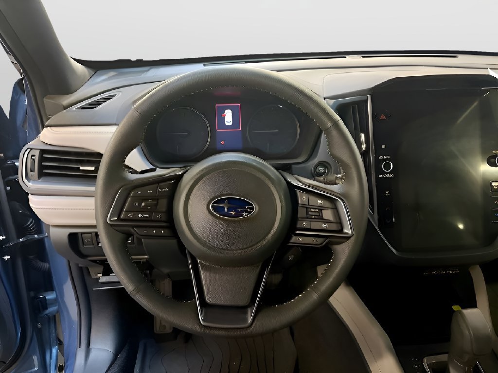 Used 2025 Subaru Forester Limited AWD/4WD image 11