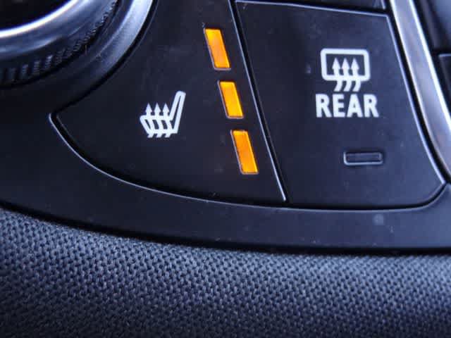 Used 2020 Chevrolet Malibu LT FWD image 22
