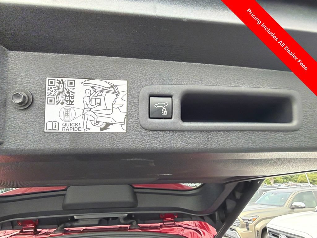 Used 2022 Toyota Sienna XSE w/ XSE Plus Package FWD image 49