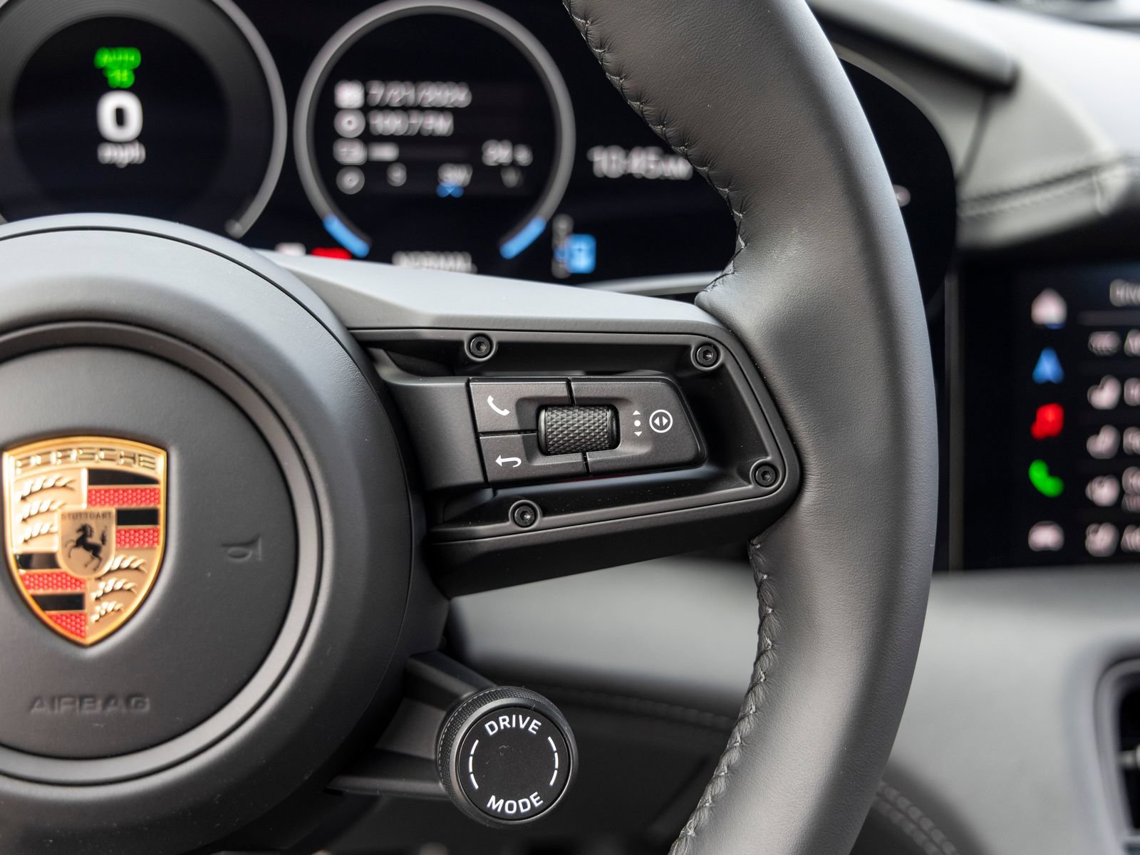 New 2026 Porsche Taycan RWD image 39
