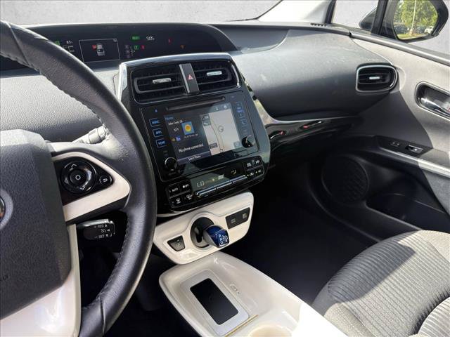 Used 2016 Toyota Prius Three FWD image 15